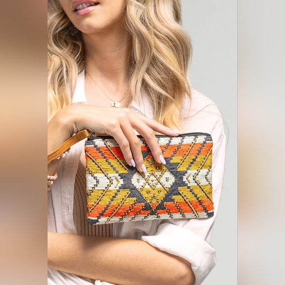 Handmade Hand Beaded Wristlet Clutch - Ethnic Inspired Design - Dyed Fine Cotton - Picture 5 of 6